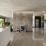 فيلة Karat Atelier De La Vega