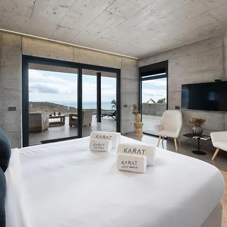 Karat Atelier De La Vega Villa