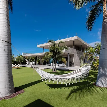 Karat Atelier De La Vega * Costa Adeje