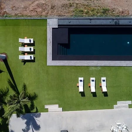 Villa Karat Atelier De La Vega *