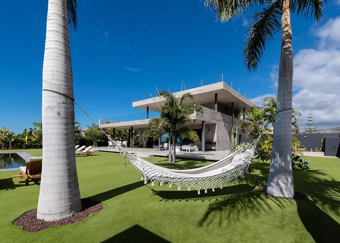 Karat Atelier De La Vega * Costa Adeje (Tenerife)